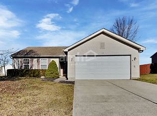 146 Green Knoll Dr, Franklin, OH 45005