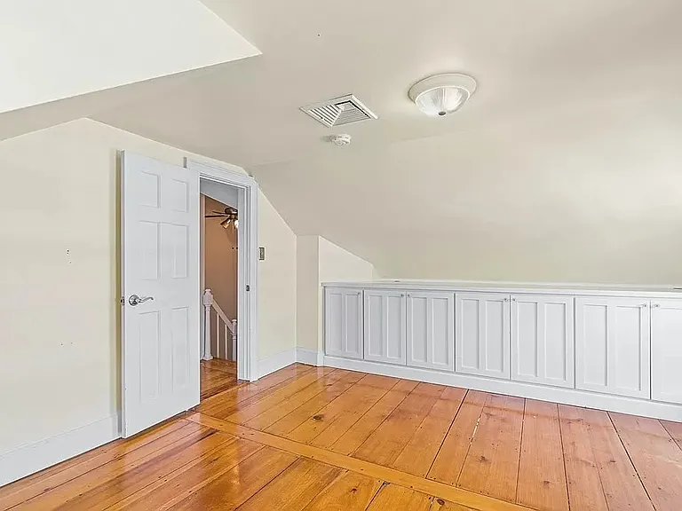 14 Schouler Ct #14 — Photo 23