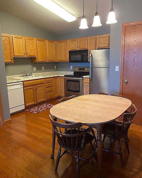 1st image of 4702 Chadwick Rd Unit 12