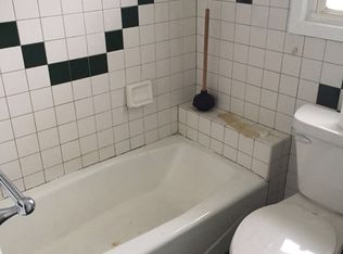 230-00 87th Ave, Queens Village, NY 11427