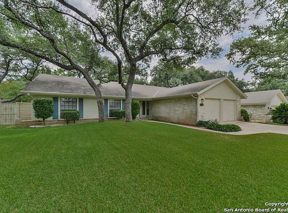 2nd image of 15218 Chalet Dr