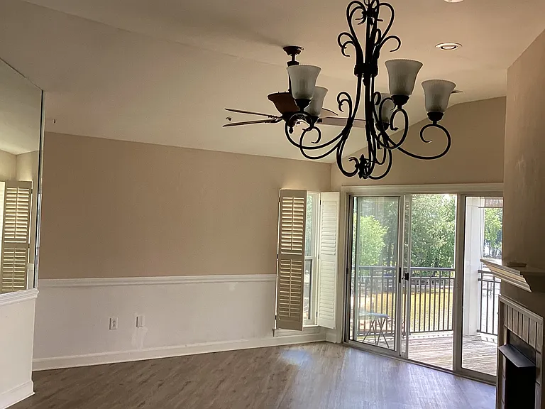 17811 Half Moon Ln — Photo 7