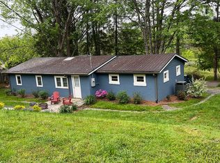 33 Kilpatrick St, Brevard, NC 28712