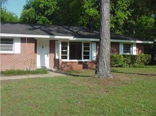 1703 Gillespie Dr, Montgomery, AL 36106