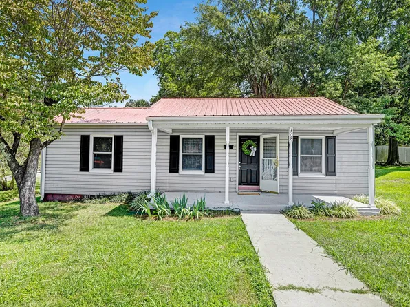 308 N 9th St, Bessemer City, NC 28016