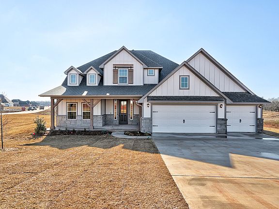 2nd image of 14381 White Falls Ln
