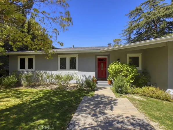 7235 Estepa Dr, Tujunga, CA 91042