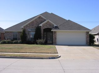 717 Snapper Dr, Burleson, TX 76028