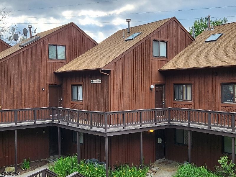 1st image of 1 Beaver Creek Dr. Unit 4 #4