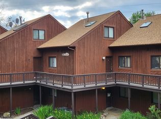 1 Beaver Creek Dr UNIT 4, Vernon, NJ