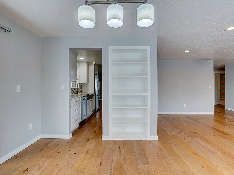 8290 W Amherst Dr — Photo 13