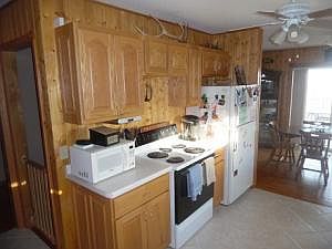3rd image of 107 Norseland Ct
