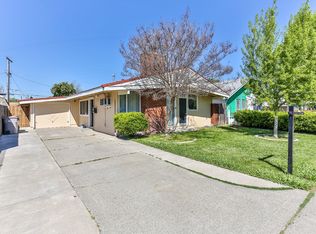832 Inglewood Dr, West Sacramento, CA 95605