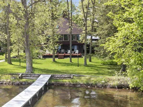1145 Sandy Hook Ln, Luck, WI 54853