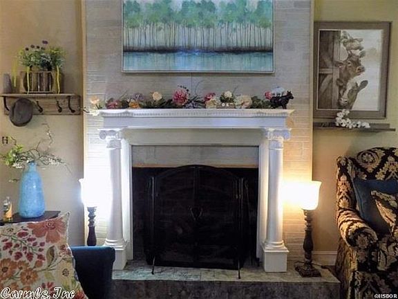 5th image of 1658 Circle Dr