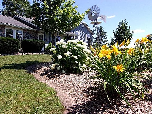 3rd image of 64122 County Road 33