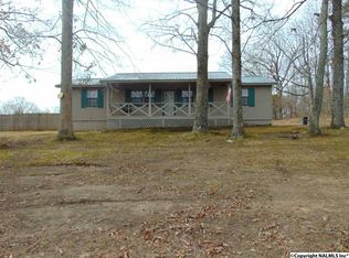 127 Turtle Dove Dr, Laceys Spring, AL 35754