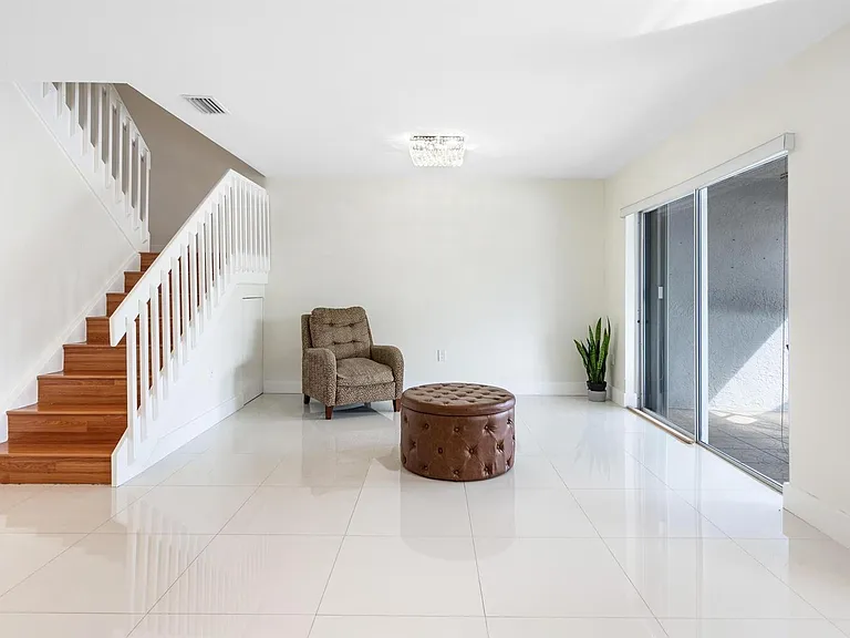 9703 SW 142nd Ct — Photo 9