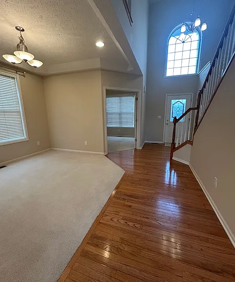 5312 Chantilly Ln — Photo 3