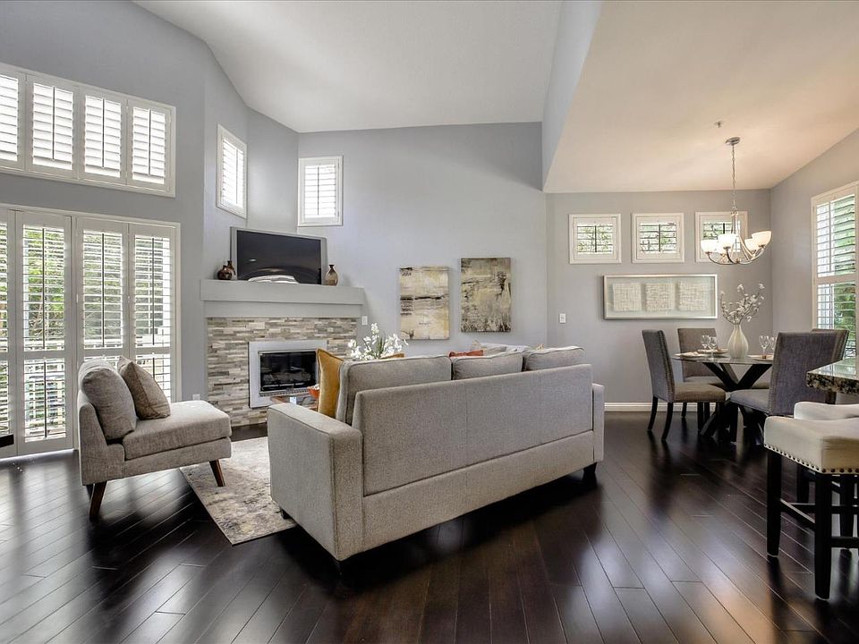 1st image of 3366 Midtown Pl