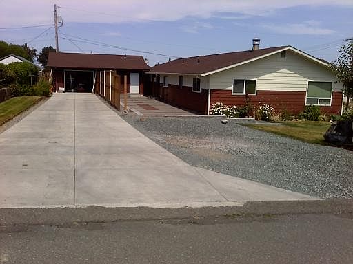 2nd image of 2918 M Ave