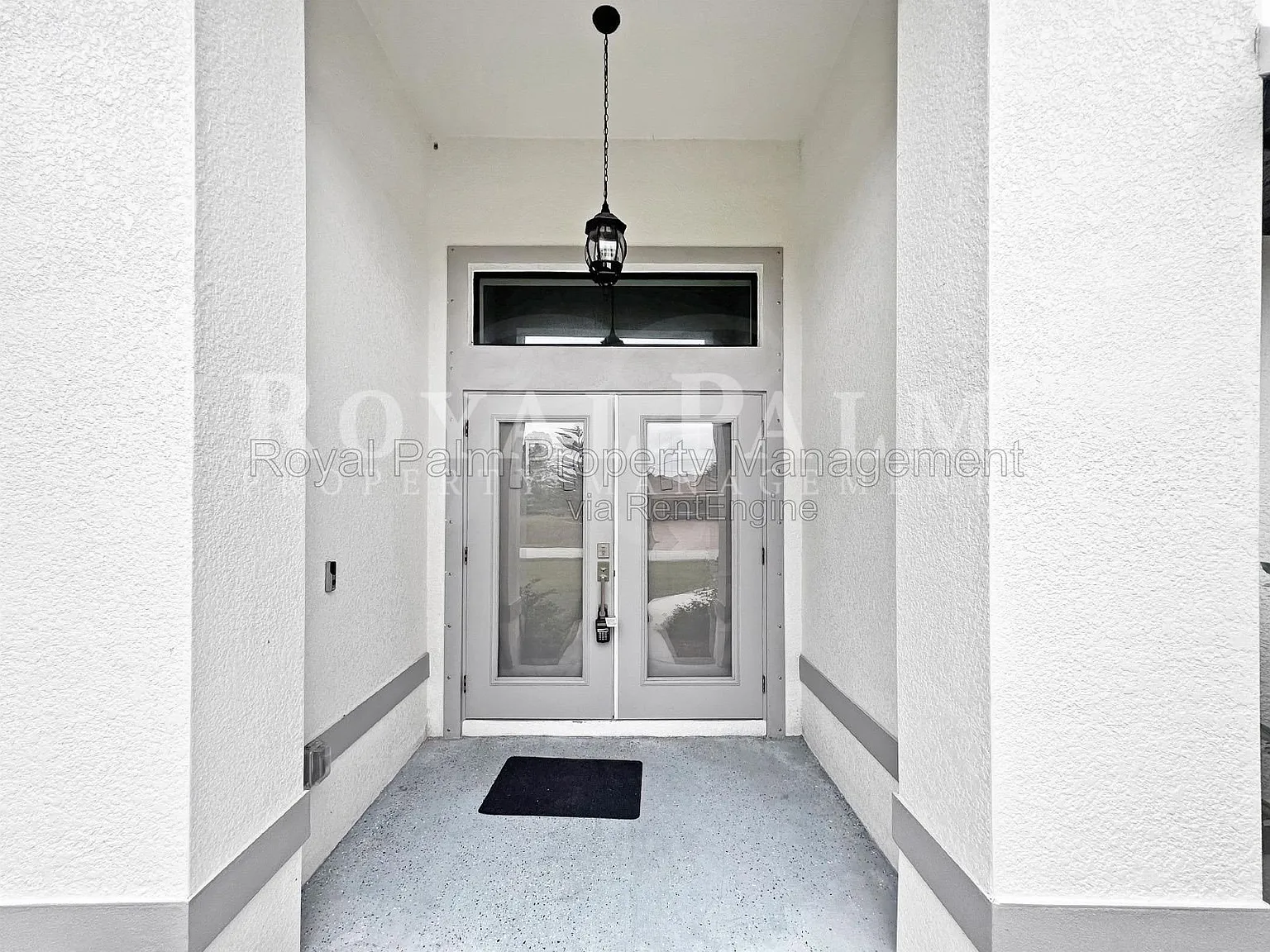 3 bed, 2.0 bath, 1569 sqft, $1,949 — Photo 3