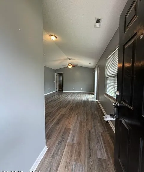 3624 Ramsey Dr — Photo 2