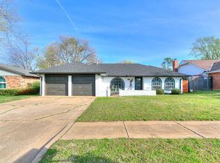 1911 Ridgewood Dr, Norman, OK 73071