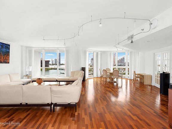 2nd image of 7000 Island Blvd APT 809