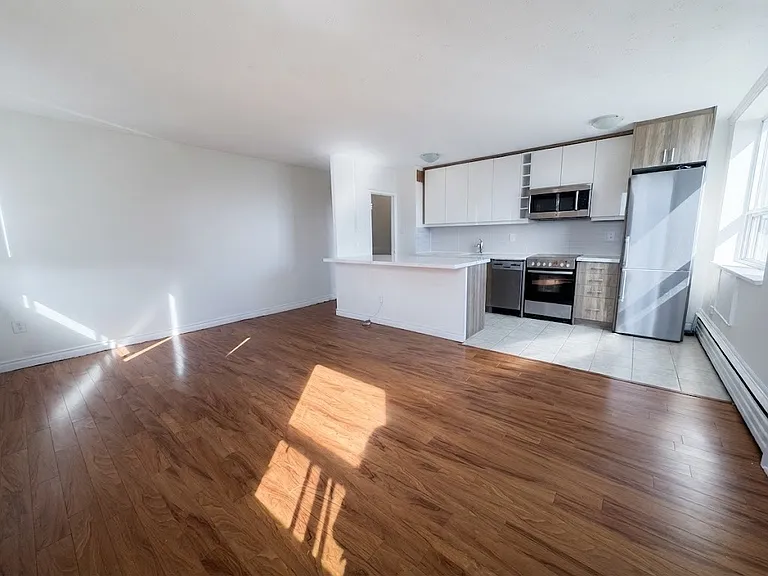 140 Springhurst Ave #41 — Photo 2
