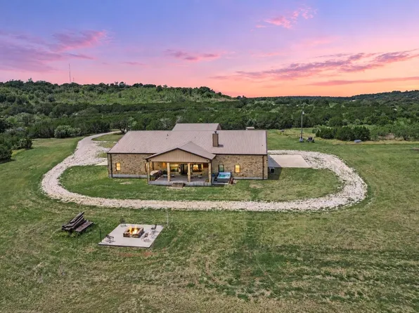 826 Black Jack Ranch Rd, Burnet, TX 78611