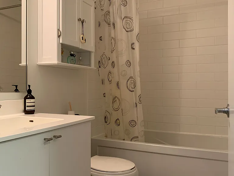 18 Rean Dr #203 — Photo 12