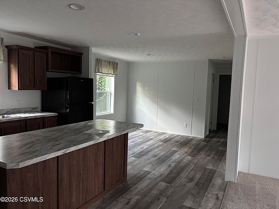 4th image of 1205 Mordan Hollow Rd