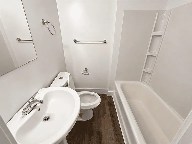 361 Fountain Ave #361 — Photo 5