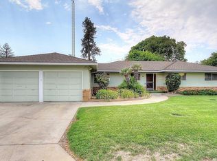 316 3rd St, Ripon, CA 95366
