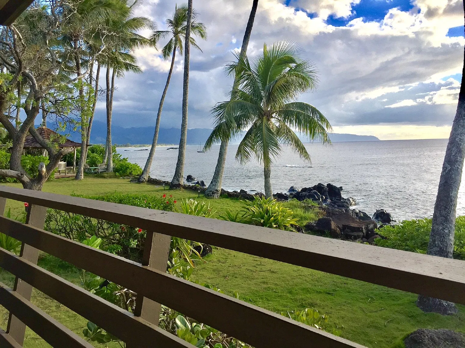 Kamehameha Hwy, Haleiwa — Photo 1