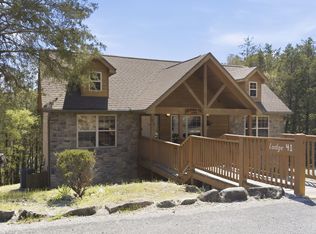 412 Baldknobber Dr, Branson West, MO 65737