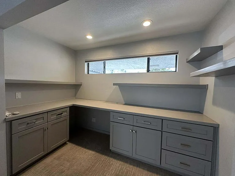 4 Saturn Cir — Photo 20