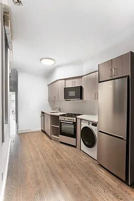 Rented by Rockridge Real Estate | media 10