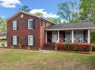 20 Lombardi Ln, Hanahan, SC 29410