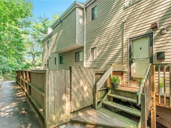 29 Hillside Terrace #D, White Plains, NY 10601