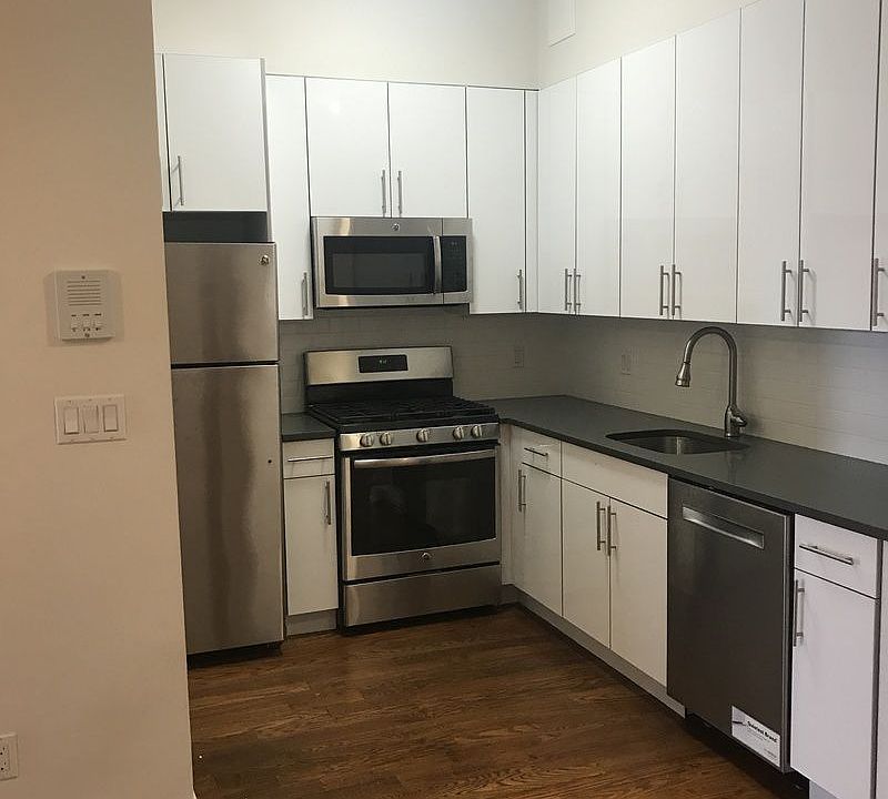 1st image of 61 Atlantic Ave APT 1