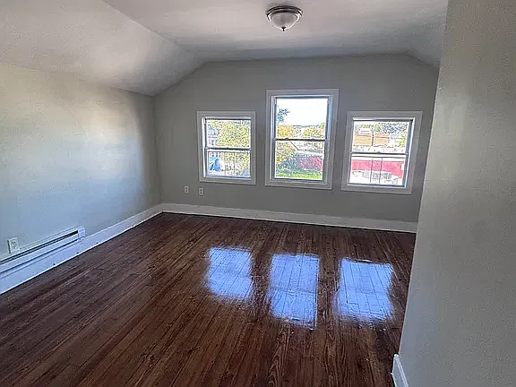 1 bed, 600 sqft, $1,649 — Photo 3