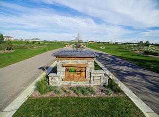 Woodridge Cir #53, Pewaukee, WI 53072