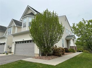 5 Avoncroft Ln, Middletown, NY 10940