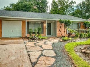 4142 Lou Anne Ln, Houston, TX 77092