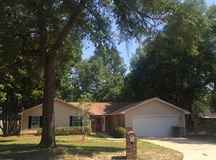 2739 Chickering Rd, Pensacola, FL 32514