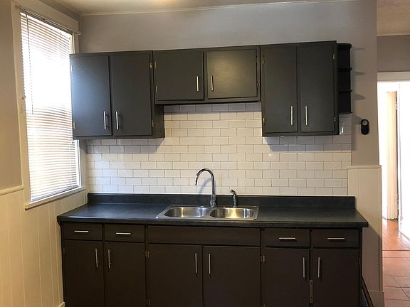 3rd image of 4617 N Central Park Ave Unit 2