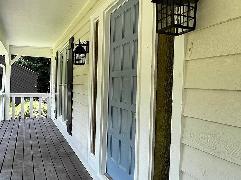 208 Swanson Rdg — Photo 3