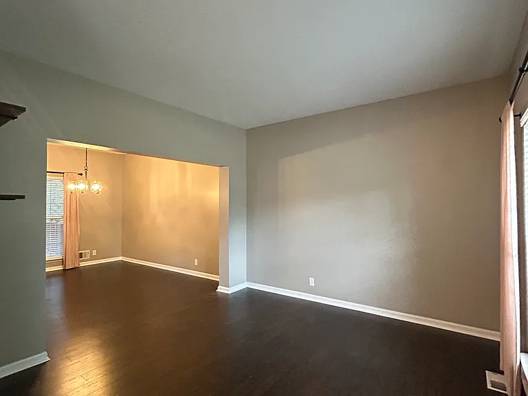10109 Spring Gate Dr — Photo 23